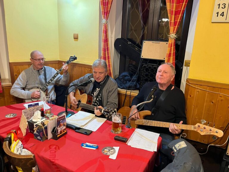 8.1. COUNTRY ČTVRTEK